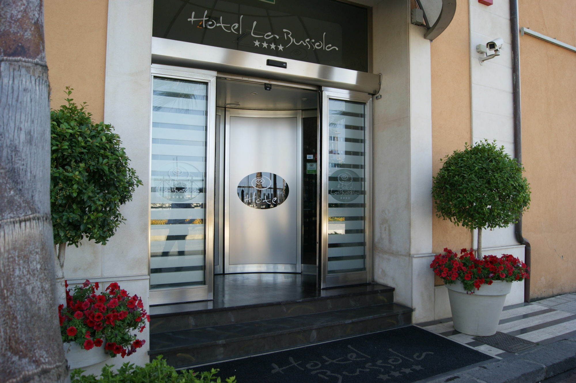 Hotel La Bussola Milazzo Exterior foto